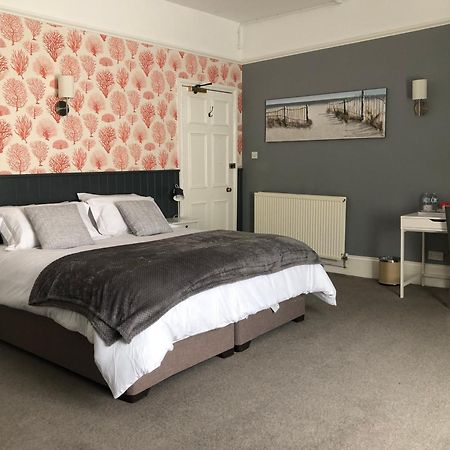 Bed and Breakfast Seale Arms Dartmouth Esterno foto