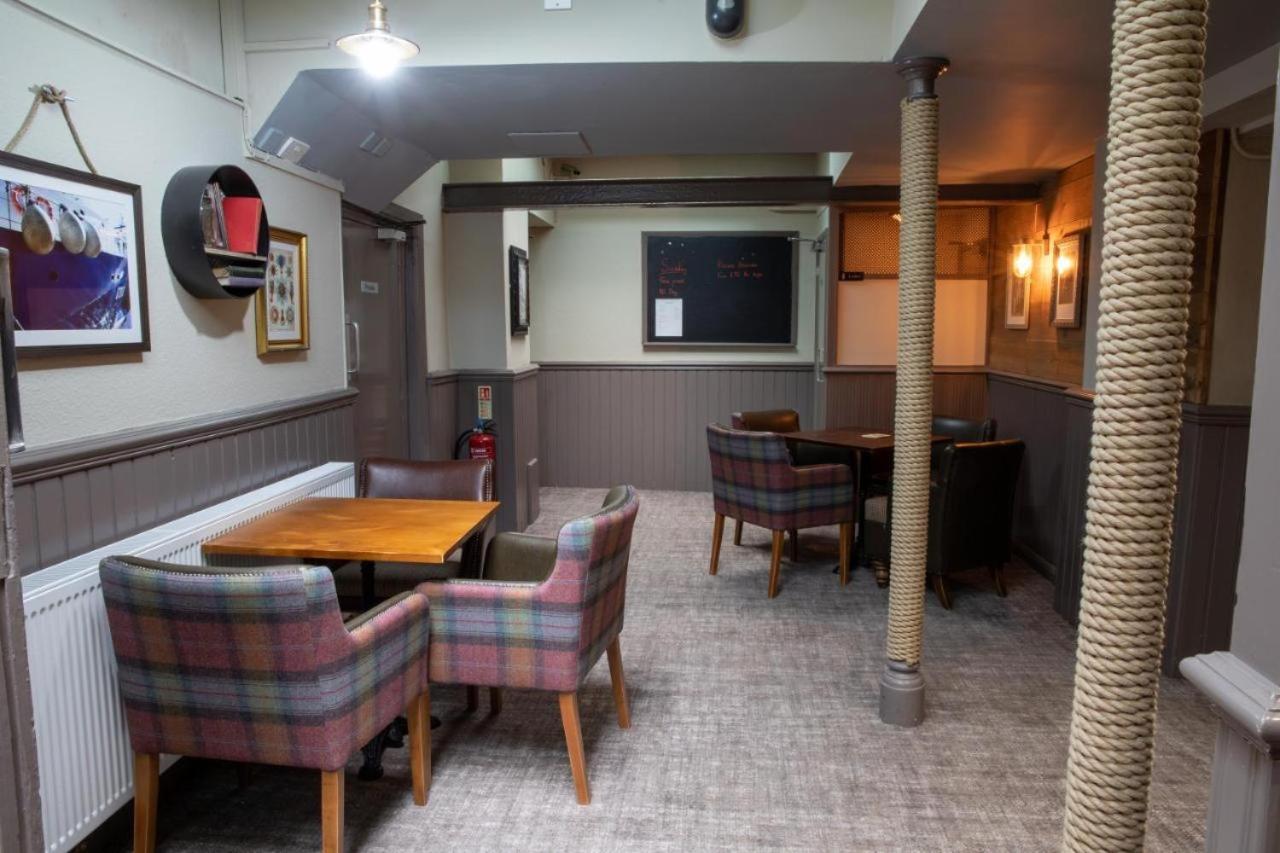 Bed and Breakfast Seale Arms Dartmouth Esterno foto